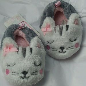 😻Cute Little Slippers for your little Princess